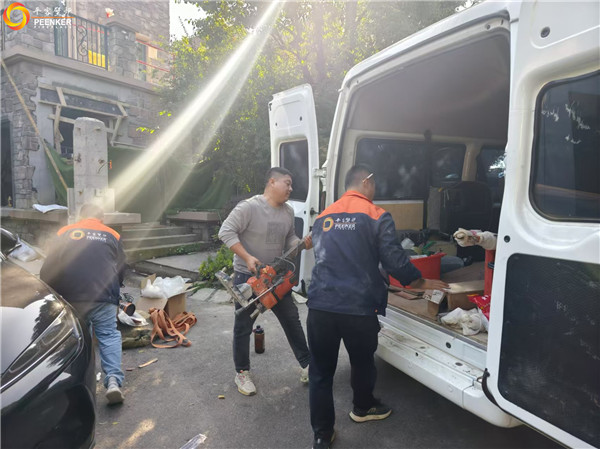 南京山河水别墅英国Fireline嵌入壁炉安装