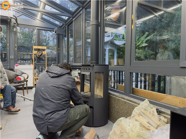 平客壁炉南京碧桂园别墅丹麦Aduro A17独立火炉安装.jpg